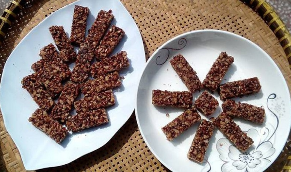 Kẹo gạo lức đức giang